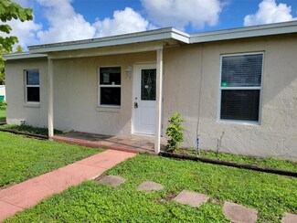 21440 Holdern Ave, Port Charlotte, FL 33952
