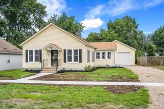 322 W Main St, Parker, KS 66072