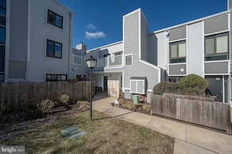 1730 Oakwood Terrace Unit 9-A, Penn Valley, PA 19072