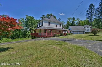 3116 Old Canadensis Hill Rd, Cresco, PA 18326