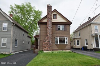 211 1st St, Schenectady, NY 12302