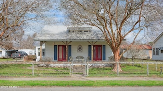 109 Railroad Ave, Loreauville, LA 70552