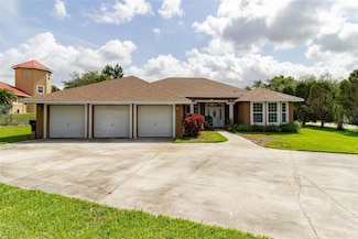 9093 S Bay Dr, Haines City, FL 33844