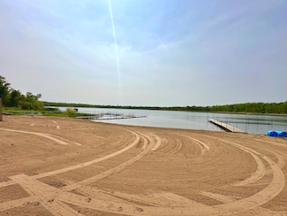 400 Quadna Mountain Rd Unit 170, Hill City, MN 55748
