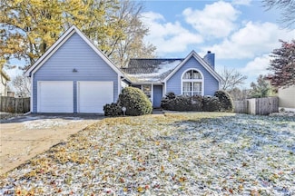 4729 Halsey St, Shawnee, KS 66216