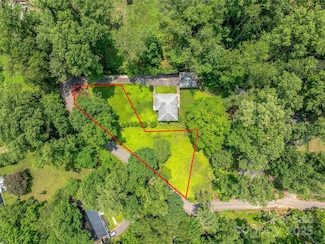 99999 W Skyland Cir Unit 3, Asheville, NC 28804