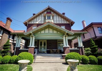 1578 Virginia St E, Charleston, WV 25311
