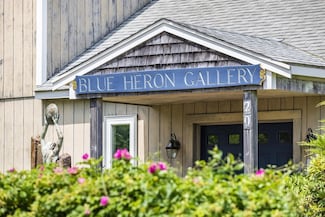 20 Bank St, Wellfleet, MA 2667