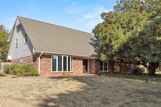 2415 S Eunice St, Stillwater, OK 74074