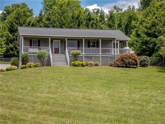 1 Southfield Ct Unit 4, Arden, NC 28704