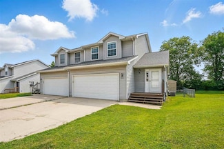 660 Andy Ct, North Liberty, IA 52317