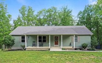 345 E Parker Knolls Dr, Romney, WV 26757