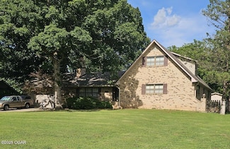 3110 Gaineswood Ave, Baxter Springs, KS 66713