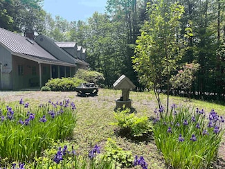 29 Eagle Dr, Grantham, NH 03753
