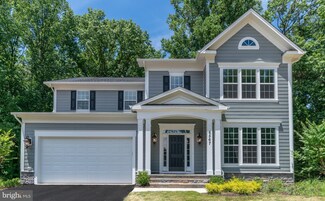 2510 Villanova Dr, Vienna, VA 22180