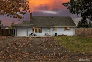 1226 138th St E, Tacoma, WA 98445