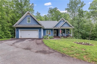 405 Dugas Rd, Dahlonega, GA 30533