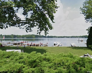 9920 S Loon Ln, Claypool, IN 46510