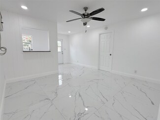 1850 Rodman St Unit 3, Hollywood, FL 33020