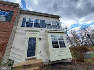 211 Sterling Ct, Stafford, VA 22554