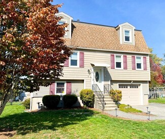 5 Rockwood Ln, Lawrence, MA 01843