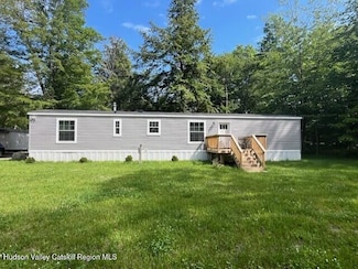 25 Oak Way, Stephentown, NY 12168