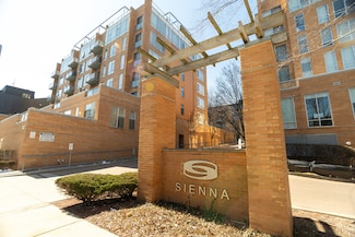 1720 Oak Ave Unit 203, Evanston, IL 60201