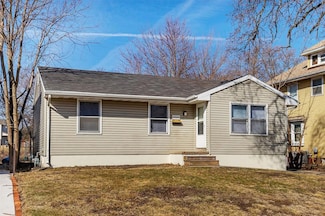 1322 11th St, Des Moines, IA 50314