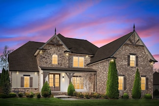 250 Harrowgate Dr, Clarksville, TN 37043