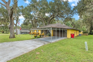 1251 Cr 436, Lake Panasoffkee, FL 33538