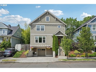 665 NE Skidmore St, Portland, OR 97211