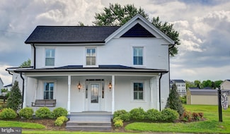 8425 W Main St, Marshall, VA 20115