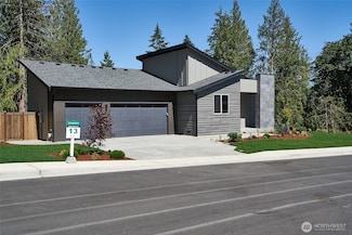 17603 142nd Ave E Unit 13, South Hill, WA 98374