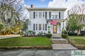 139 E 51st St, Savannah, GA 31405