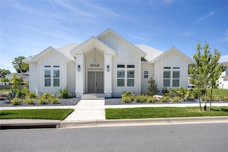13217 SW 11th Rd, Newberry, FL 32669
