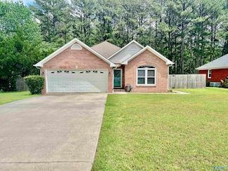 206 Bellemeade St SW, Hartselle, AL 35640
