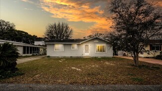 2110 Lois Blvd, Lake Alfred, FL 33850