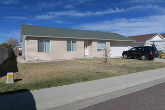 1114 Tomahawk, Douglas, WY 82633