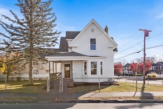 68 Union St, North Andover, MA 01845