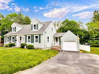 424 South St, Reading, MA 01867