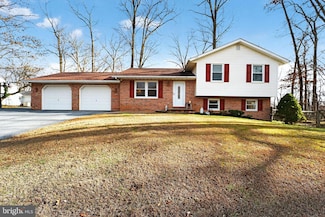 7131 Carmae Rd, Sykesville, MD 21784