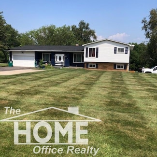 700 Curwood Rd, Owosso, MI 48867