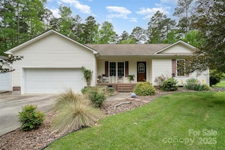 204 Millwheel Ln, Mount Gilead, NC 27306