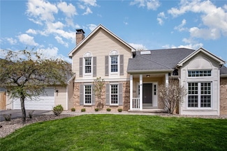 14 Old Country Ln, Fairport, NY 14450