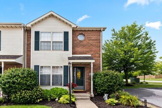 1811 Golden Oak Ct, Crown Point, IN 46307