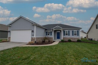5118 Merlot Dr, Oregon, OH 43616