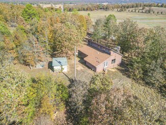 122 S Coker Rd, Vilonia, AR 72173