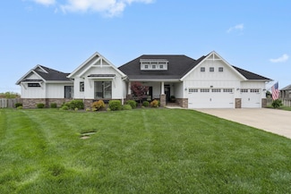 902 E Clare Ct, Nixa, MO 65714