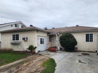 13016 Willard St, North Hollywood, CA 91605