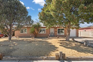 2623 General Arnold St NE, Albuquerque, NM 87112